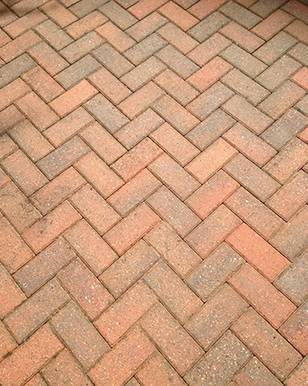 The cleared and cleaned patio, ready for those summer BBQs!